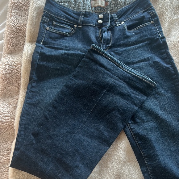 Super cute 90s flared jeans, size small waist, 27. - Picture 2 of 4